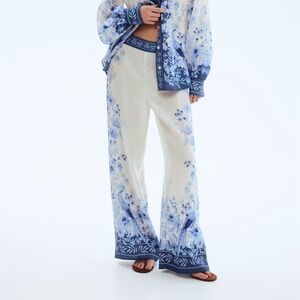 H&M SS26 Lyocell Blue & White Floral Bird Placement Printed Trousers Size 8 NWT